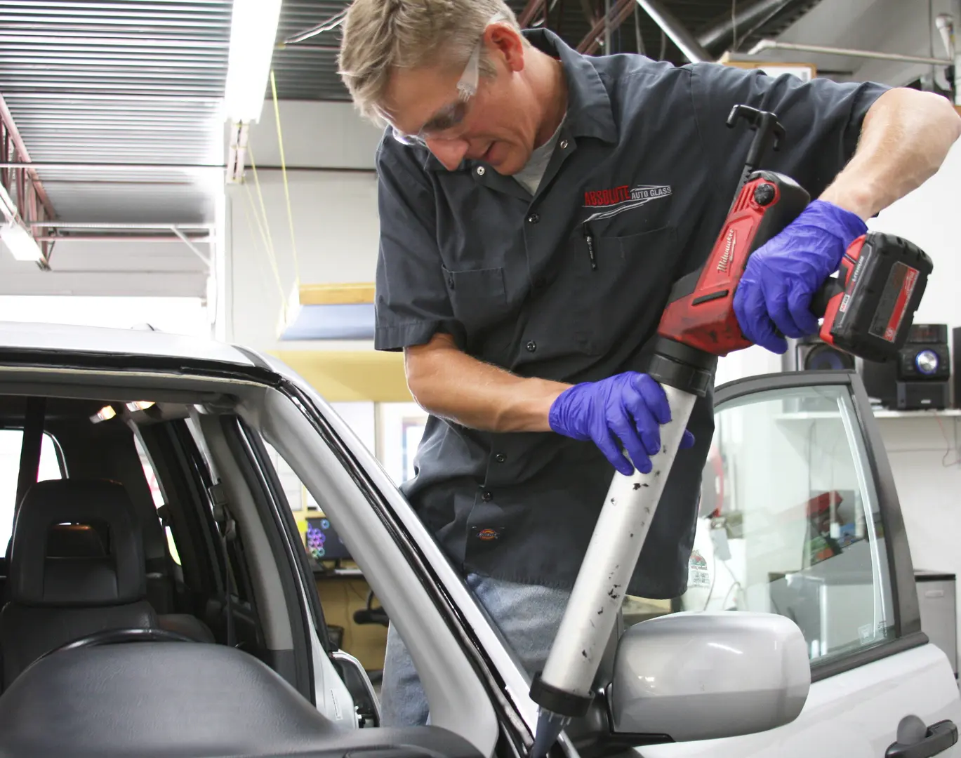 auto glass repair